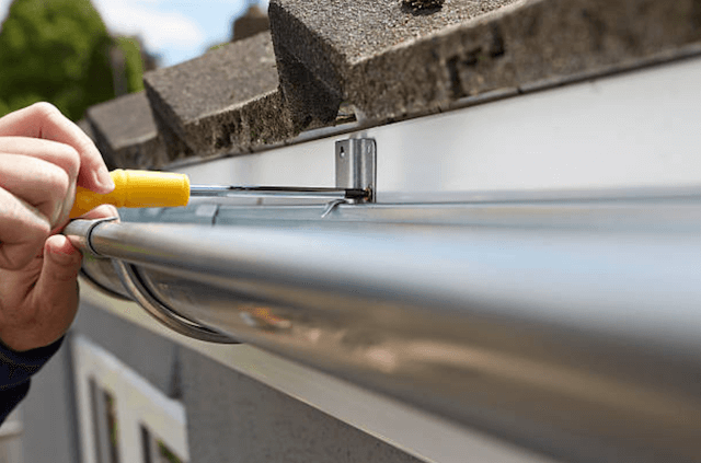 gutter repair topeka